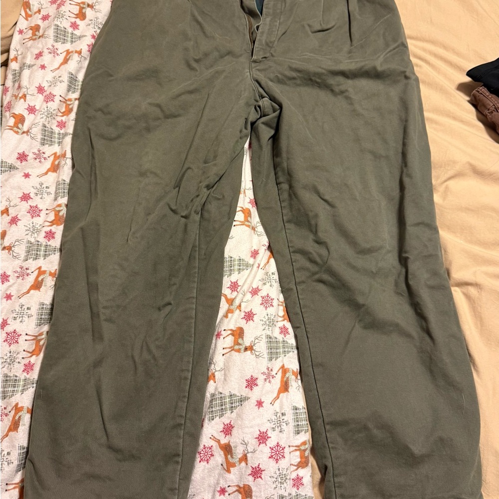 Vintage 90s L.L. Bean Men's Khaki Green Fleece Lined Chinos